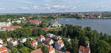 Duże mieszkanie z ogródkiem nad jeziorem