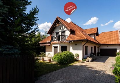 Piękny, klimatyczny dom  w doskonałej lokalizacji