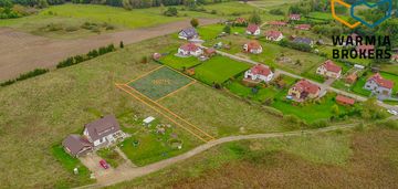 Działka budowlana na osiedlu domów jednorodzinnych