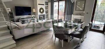 Nowoczesny dom szeregowy z ogrodem 750 m²