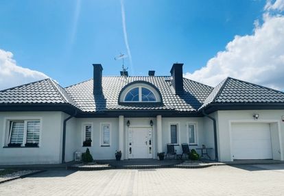 Dom|15ar działki|garaż w bryle|pełne wyposażene
