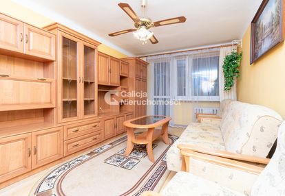 Centrum | 2 niezależne pokoje | winda  | balkon