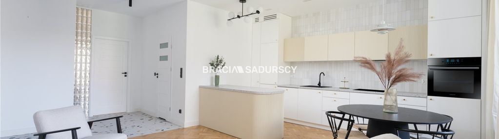 Kamienica, 86,5m2, do wejścia