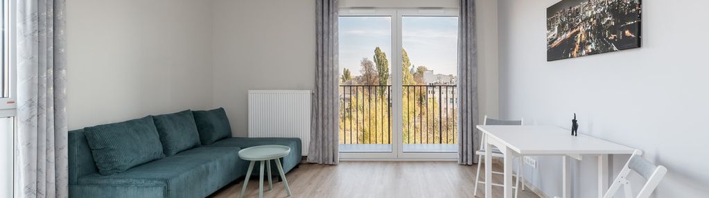 Kawalerka z dużym balkonem w centrum