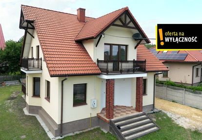 Nowoczesny dom w miedzianej górze - 155 m2