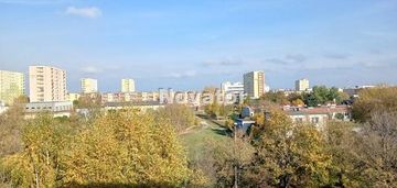 M-3 na 4-piętrze w bloku 42m2 na szwederowie.