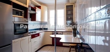 Ustawne 3 pokoje z oddzielną kuchnią - wybickiego