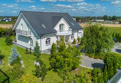 Przestronny dom 249m2 - jankowo, pakość