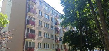 2 pokojowe, 32 m kw - wielka płyta - do remontu