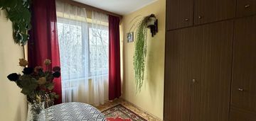 Sprzedam 4-pokojowe mieszkanie w centrum