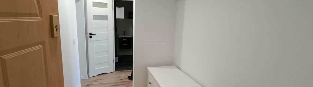 Środa śląska ciepły słoneczny lokal mieszkalny na sprzedaż.