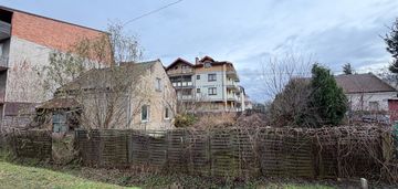 Działka zabudowana starym domem kraków krowodrza