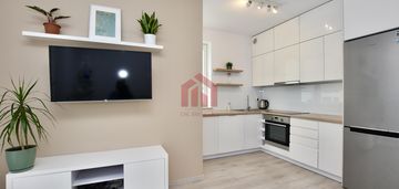 3-pok mieszkanie z miejscem w garażu i komórką