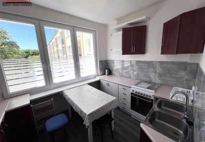 3 osobne pokoje doły meble parking pod blokiem