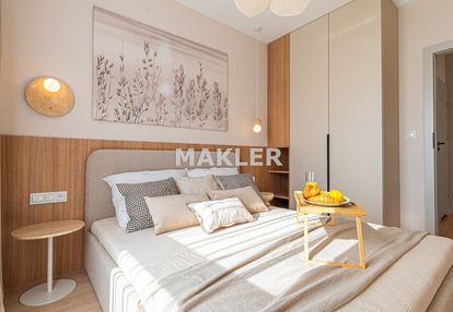 Parter,2 pokoje plus ogródek