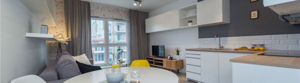 Kawalerka + miejsce parkingowe, dębowe tarasy