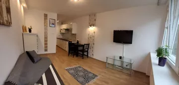 BEZPOŚREDNIO 20m2, ul. Bagno 5 Metro Świętokrzyska