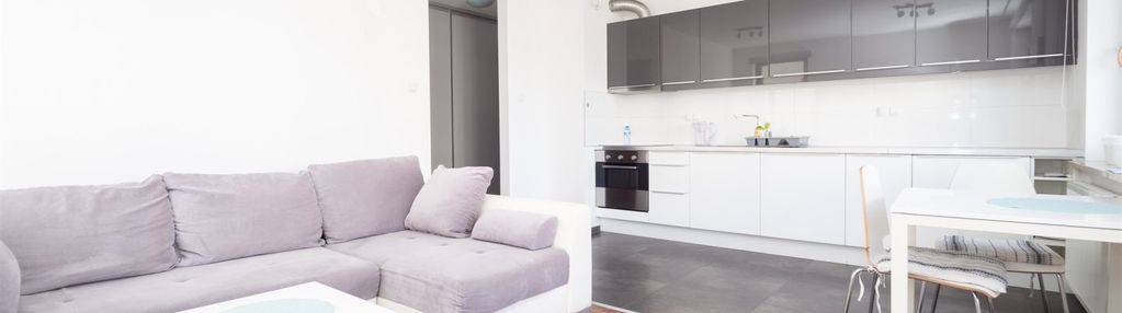 Kawalerka|balkon|winda|ruczaj|odświeżone