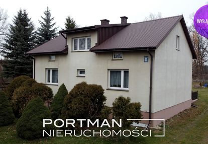 Dom w bliskim sąsiedztwie rzeki i lasu.