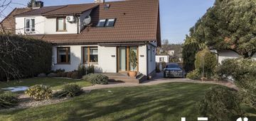 Elegancki dom – komfort, styl i natura w jednym!