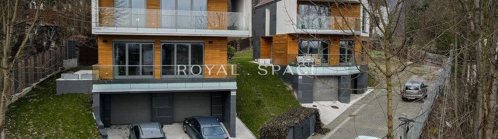 Przestronny dom z widokiem na panoramę miasta