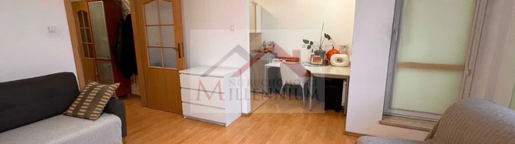 Mieszkanie z loggią w sąsiedztwie saskiej kępy