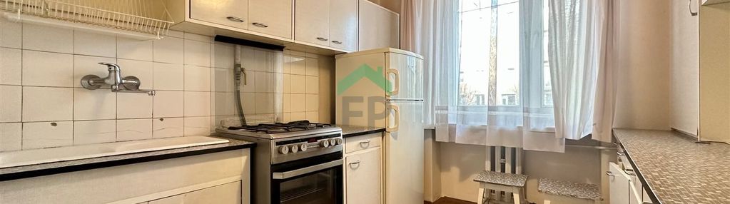 M4 na 1p. przy ul. lelewela.