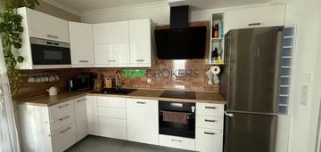 Komfortowe trzy pokoje,  ogródek, garaż