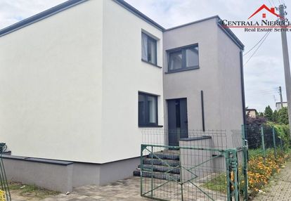 Dom wolnostojący 6 pokoi na osiedlu stawki