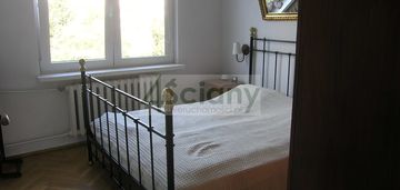 3 niezależne pokoje, metro, 3 parki.