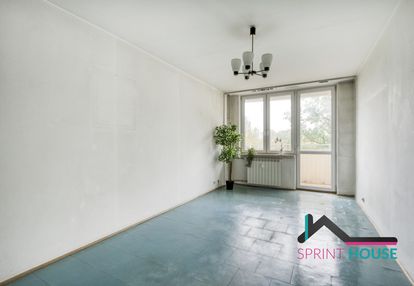 3 pokojowe, z oddzielną, widną kuchnią i balkonem!