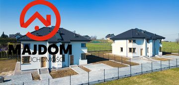 Połowa bliżniaka pod górami