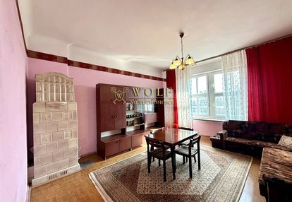 Przestronne mieszkanie, zabytkowa kamienica -bytom