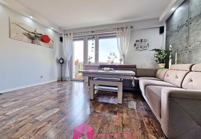 Komfortowe czteropokojowe mieszkanie z balkonem.