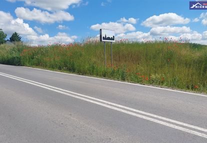 Budowlana ładnie polożona na wzniesienu.