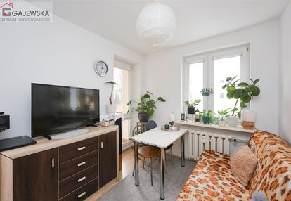 3 pokoje z balkonem na parterze!