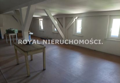 1 pokój + pracownia.