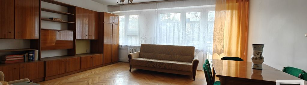 Lsm - 3 pokojowe mieszkanie do remontu.