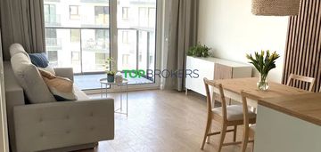 Eleganckie i nowoczesne dwa pokoje, garaż