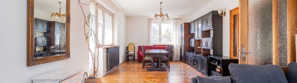 Przestronny dom z potencjałem usługowym