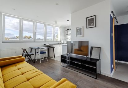 Praga południe| kawalerka| do wprowadzenia | winda