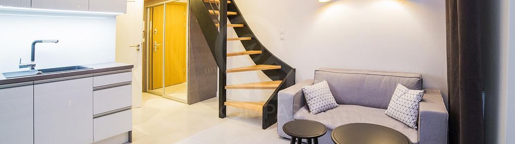 Stylowy loft naprzeciwko sky tower