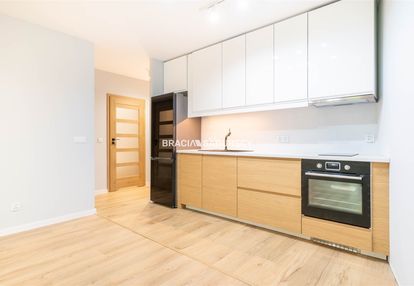 Piękne mieszkanie z widokiem na zieleń w centrum