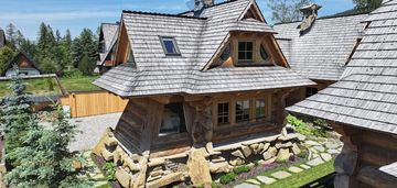 Drewniana willa pod tatrami w kościelisku