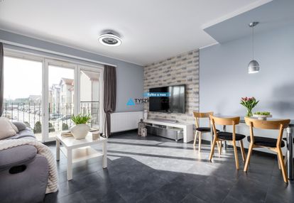 Bezczynszowe |duży balkon |miejsce postojowe