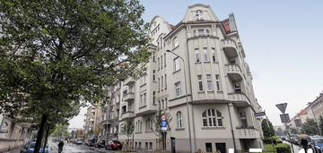 173m2 przestrzeni w kamienicy z windą