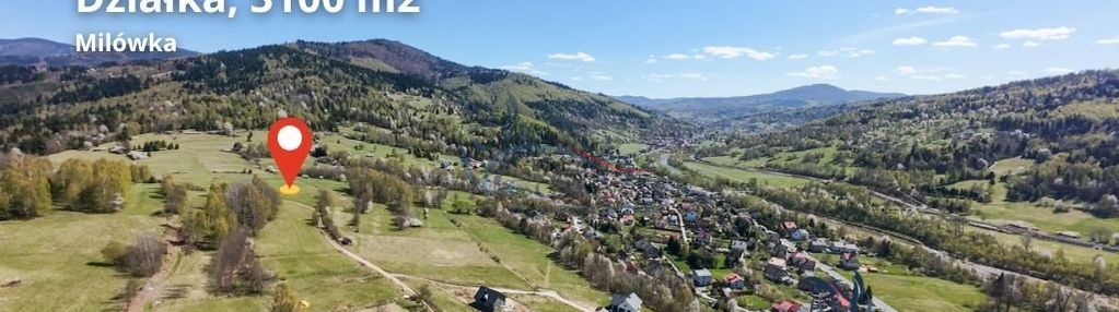 Krajobrazowa działka budowlana z panoramą gór.