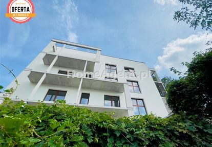 Słoneczne dwa pokoje z balkonem. granica katowic