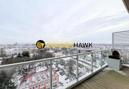 Apartament z widokiem na szczecin, dużym tarasem oraz parkingiem