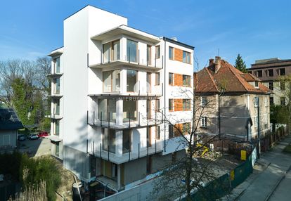 Piekny apartament przy parku słowackiego